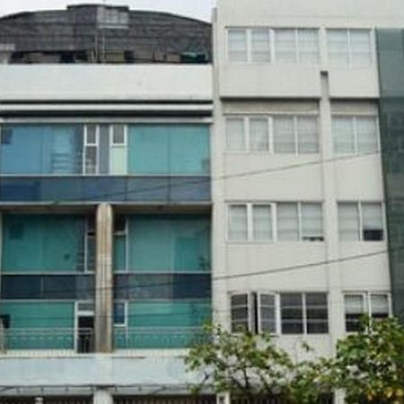 Hotel Mutiara Jacarta Exterior foto